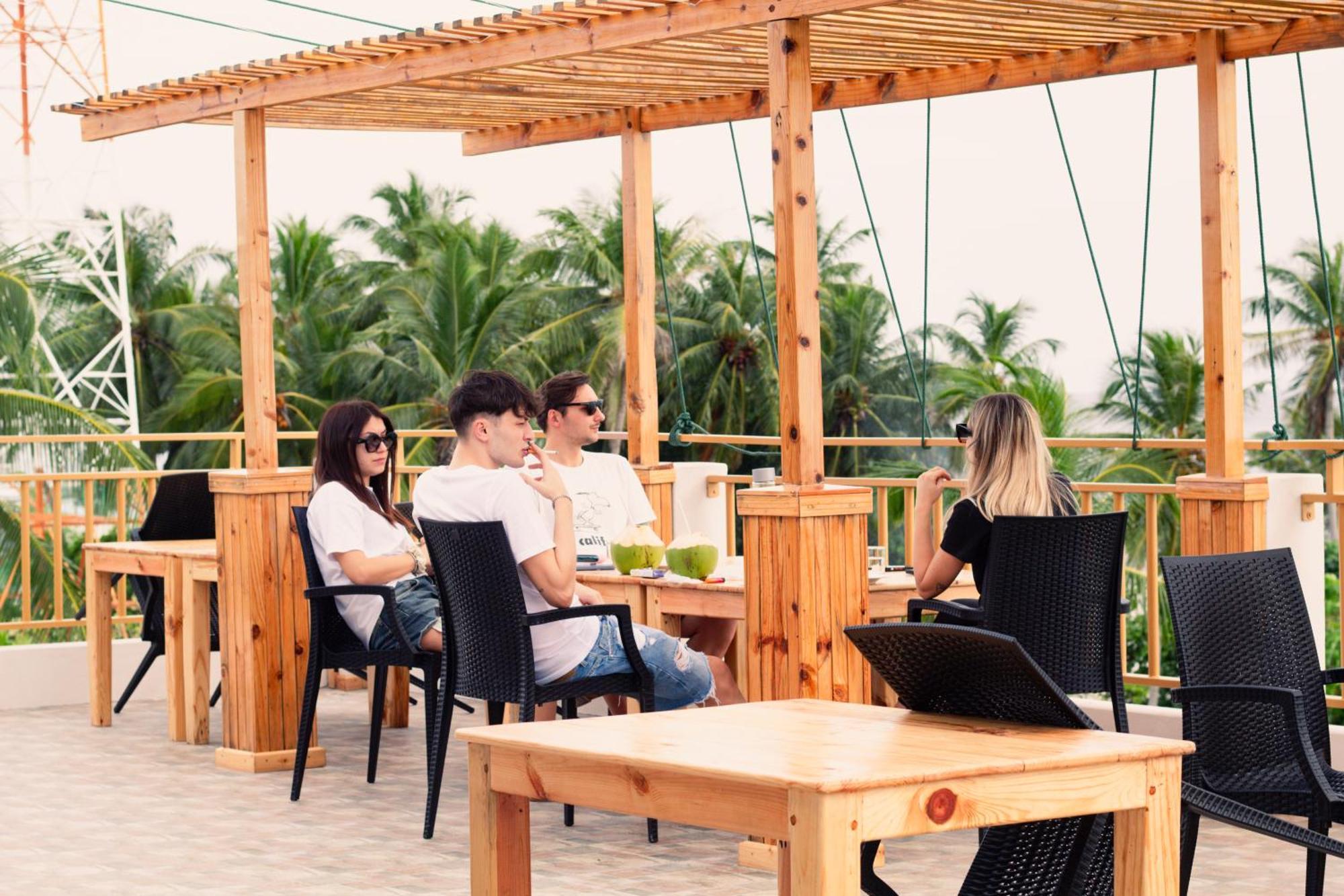 Hotel Manta Sea View Himandhoo Zewnętrze zdjęcie
